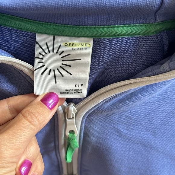 Offline by Aerie Throwback hooded Quarter zip sweatshirt - Picture 5 of 6